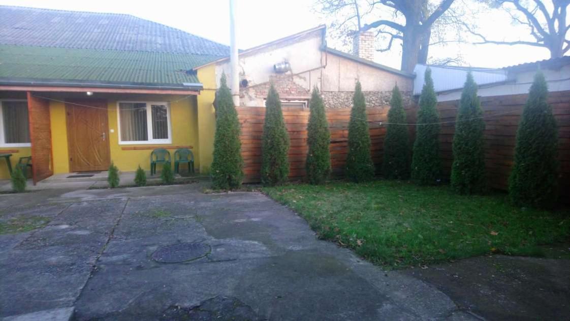 Садиба У Яноша Wynohradiw Zewnętrze zdjęcie